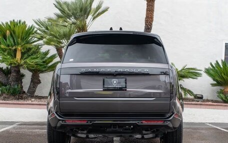 Land Rover Range Rover IV рестайлинг, 2025 год, 15 000 000 рублей, 9 фотография