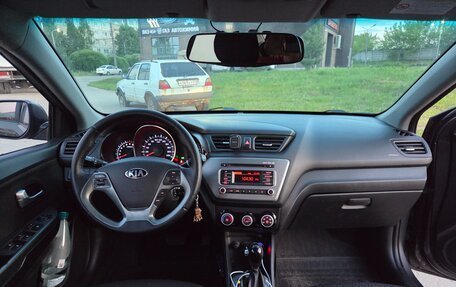 KIA Rio III рестайлинг, 2016 год, 900 000 рублей, 10 фотография