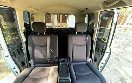 Nissan Serena IV, 2012 год, 1 450 000 рублей, 23 фотография