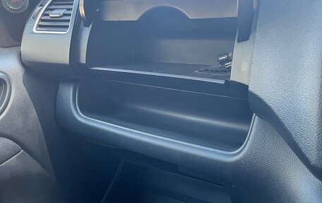 Nissan Serena IV, 2012 год, 1 450 000 рублей, 22 фотография