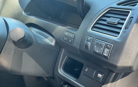 Nissan Serena IV, 2012 год, 1 450 000 рублей, 19 фотография