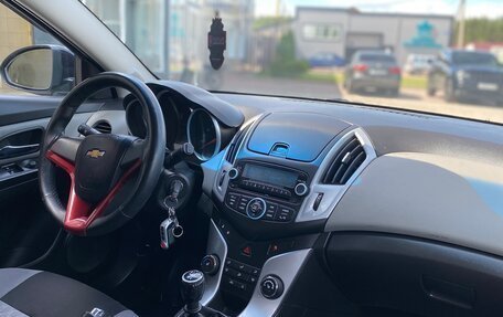 Chevrolet Cruze II, 2013 год, 575 000 рублей, 31 фотография