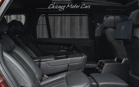 Land Rover Range Rover IV рестайлинг, 2025 год, 15 000 000 рублей, 13 фотография