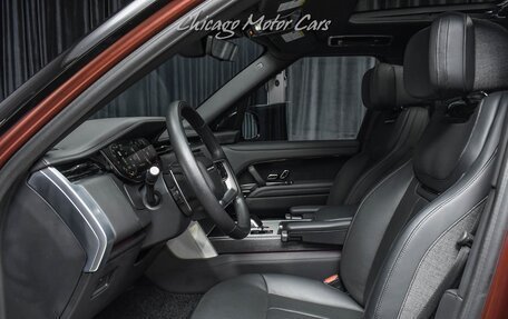 Land Rover Range Rover IV рестайлинг, 2025 год, 15 000 000 рублей, 10 фотография