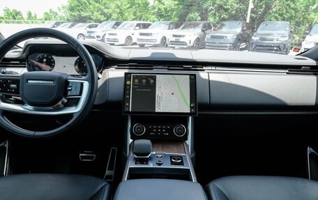 Land Rover Range Rover IV рестайлинг, 2025 год, 14 000 000 рублей, 14 фотография