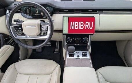 Land Rover Range Rover IV рестайлинг, 2024 год, 14 000 000 рублей, 8 фотография