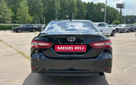 Toyota Camry, 2020 год, 2 600 000 рублей, 7 фотография