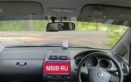 Honda Fit III, 2001 год, 380 000 рублей, 6 фотография