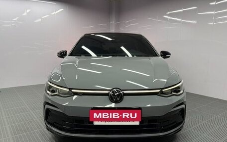 Volkswagen Golf VIII, 2022 год, 1 613 000 рублей, 2 фотография
