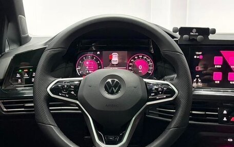 Volkswagen Golf VIII, 2022 год, 1 613 000 рублей, 10 фотография