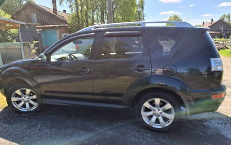 Mitsubishi Outlander III рестайлинг 3, 2012 год, 1 080 000 рублей, 9 фотография