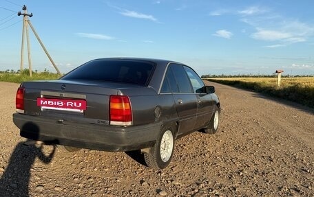 Opel Omega A, 1987 год, 115 000 рублей, 6 фотография