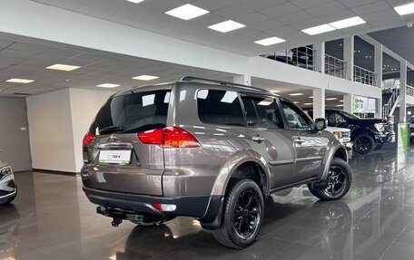 Mitsubishi Pajero Sport II рестайлинг, 2011 год, 1 645 000 рублей, 2 фотография