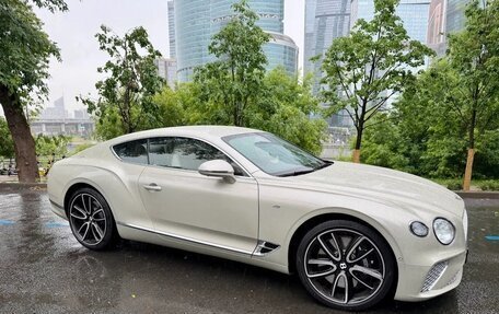 Bentley Continental GT III, 2019 год, 15 999 999 рублей, 5 фотография
