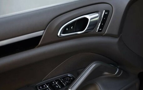 Porsche Cayenne III, 2015 год, 3 790 000 рублей, 4 фотография
