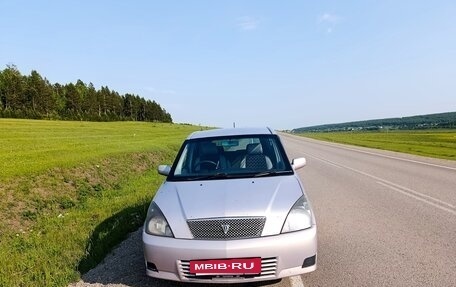 Toyota Opa I рестайлинг, 2001 год, 600 000 рублей, 4 фотография
