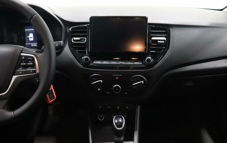 Hyundai Solaris II рестайлинг, 2021 год, 1 557 000 рублей, 12 фотография