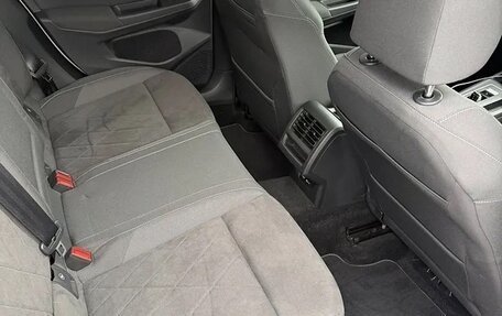 Volkswagen Golf VIII, 2021 год, 1 950 000 рублей, 9 фотография
