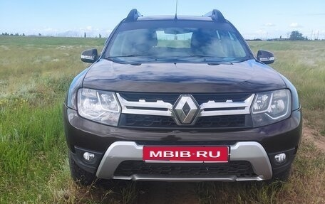 Renault Duster I рестайлинг, 2016 год, 950 000 рублей, 1 фотография