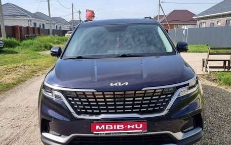 KIA Carnival, 2023 год, 3 999 000 рублей, 1 фотография