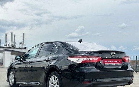 Toyota Camry, 2020 год, 2 450 000 рублей, 3 фотография