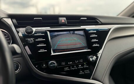 Toyota Camry, 2020 год, 2 450 000 рублей, 14 фотография