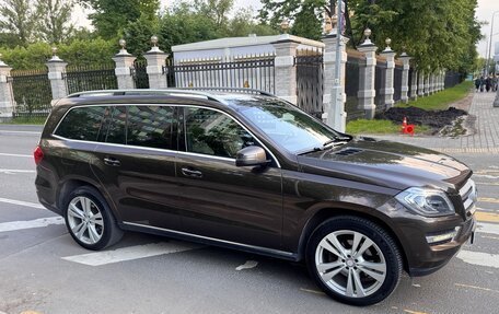 Mercedes-Benz GL-Класс, 2014 год, 2 670 000 рублей, 22 фотография
