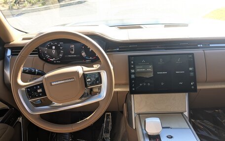 Land Rover Range Rover IV рестайлинг, 2025 год, 15 000 000 рублей, 11 фотография
