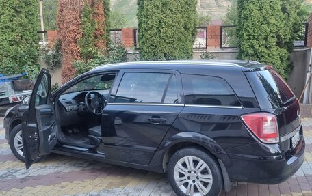 Opel Astra H, 2010 год, 550 000 рублей, 3 фотография