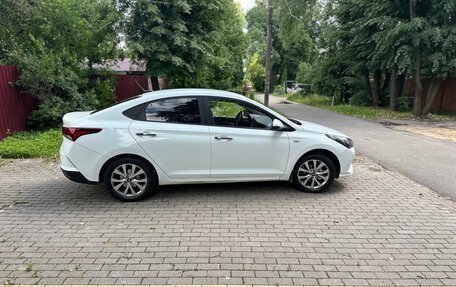 Hyundai Solaris II рестайлинг, 2020 год, 880 000 рублей, 7 фотография