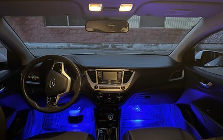 Hyundai Solaris II рестайлинг, 2020 год, 880 000 рублей, 11 фотография