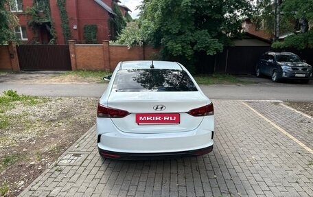 Hyundai Solaris II рестайлинг, 2020 год, 880 000 рублей, 5 фотография