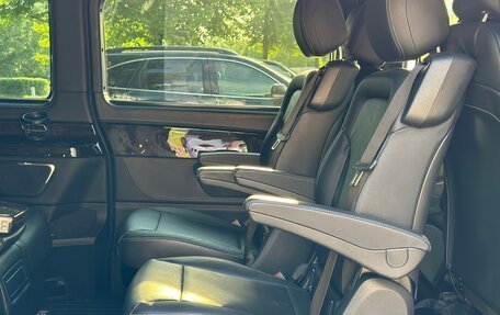 Mercedes-Benz V-Класс, 2018 год, 4 500 000 рублей, 11 фотография
