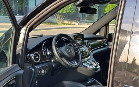 Mercedes-Benz V-Класс, 2018 год, 4 500 000 рублей, 7 фотография