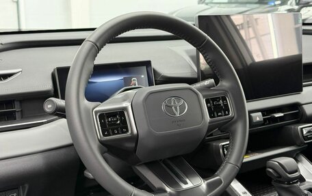 Toyota RAV4, 2026 год, 4 150 000 рублей, 15 фотография