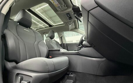 Toyota RAV4, 2026 год, 4 150 000 рублей, 21 фотография