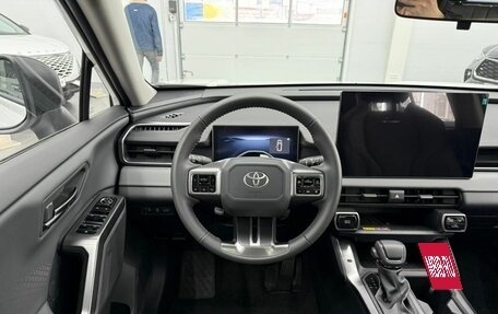 Toyota RAV4, 2026 год, 4 150 000 рублей, 19 фотография