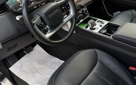 Land Rover Range Rover IV рестайлинг, 2022 год, 17 000 000 рублей, 6 фотография