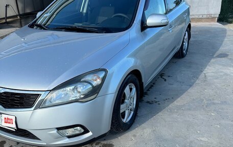 KIA cee'd I рестайлинг, 2010 год, 515 000 рублей, 10 фотография