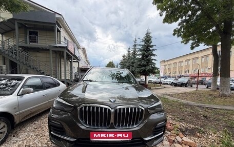 BMW X5, 2020 год, 6 000 000 рублей, 2 фотография