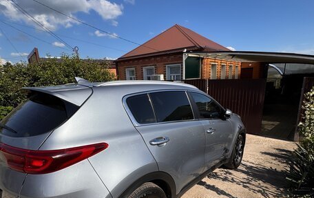 KIA Sportage IV рестайлинг, 2019 год, 2 250 000 рублей, 2 фотография