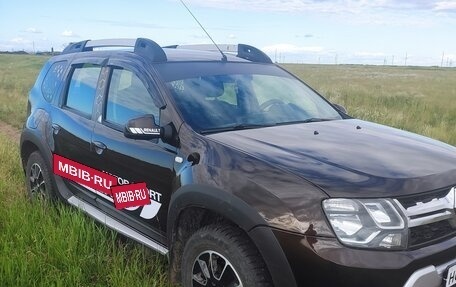Renault Duster I рестайлинг, 2016 год, 950 000 рублей, 2 фотография
