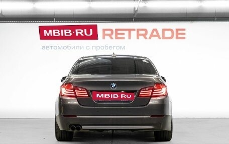 BMW 5 серия, 2012 год, 1 800 000 рублей, 6 фотография