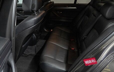 BMW 5 серия, 2012 год, 1 800 000 рублей, 15 фотография