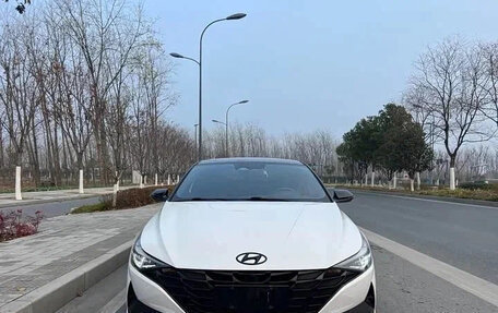 Hyundai Elantra, 2022 год, 1 250 123 рублей, 2 фотография