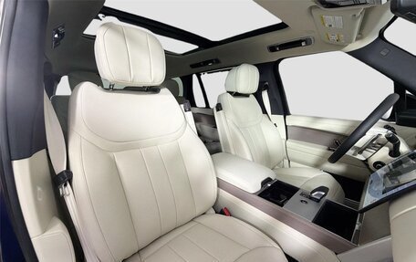 Land Rover Range Rover IV рестайлинг, 2025 год, 15 000 000 рублей, 15 фотография