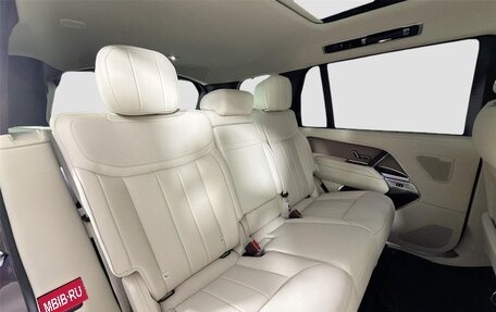 Land Rover Range Rover IV рестайлинг, 2025 год, 15 000 000 рублей, 17 фотография
