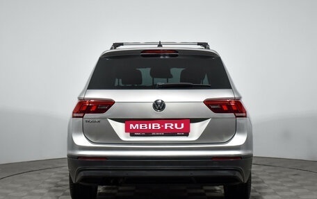 Volkswagen Tiguan II, 2019 год, 1 690 000 рублей, 7 фотография