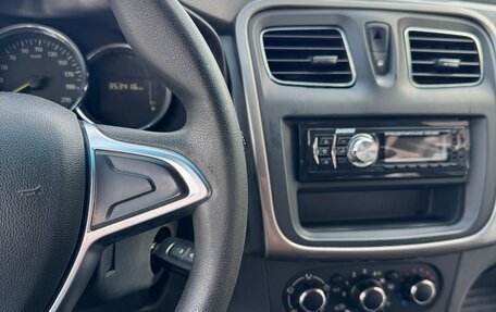 Renault Logan II, 2019 год, 550 000 рублей, 10 фотография