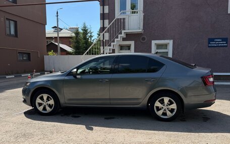 Skoda Octavia, 2018 год, 1 590 000 рублей, 10 фотография